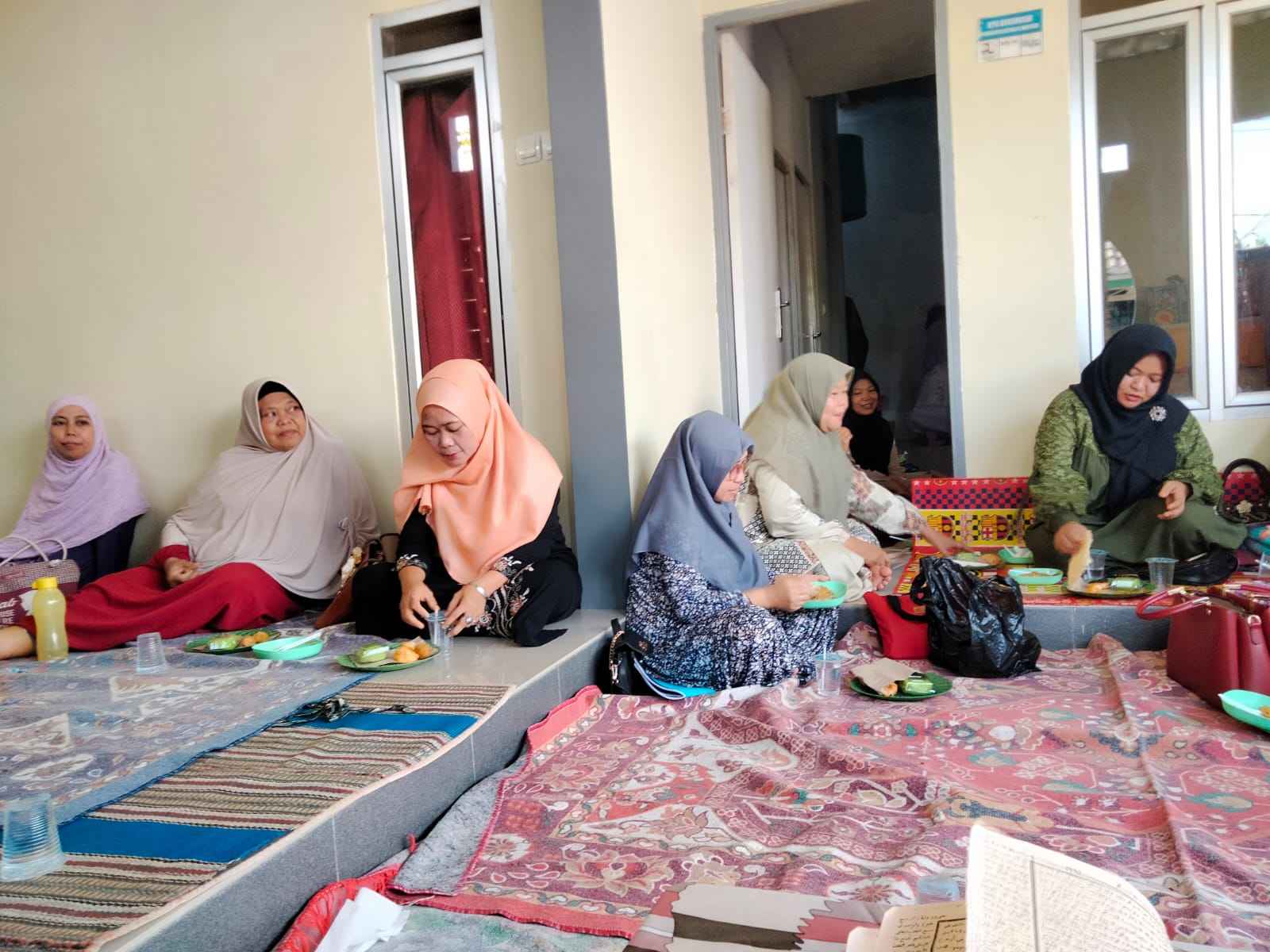 TEMA KAJIAN : HAL-HAL YANG MEMBATALKAN TAYAMMUM