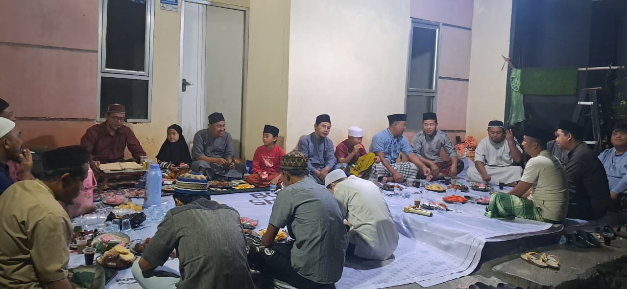 Tema : Shalat Berjama'ah dan Keutamaannya